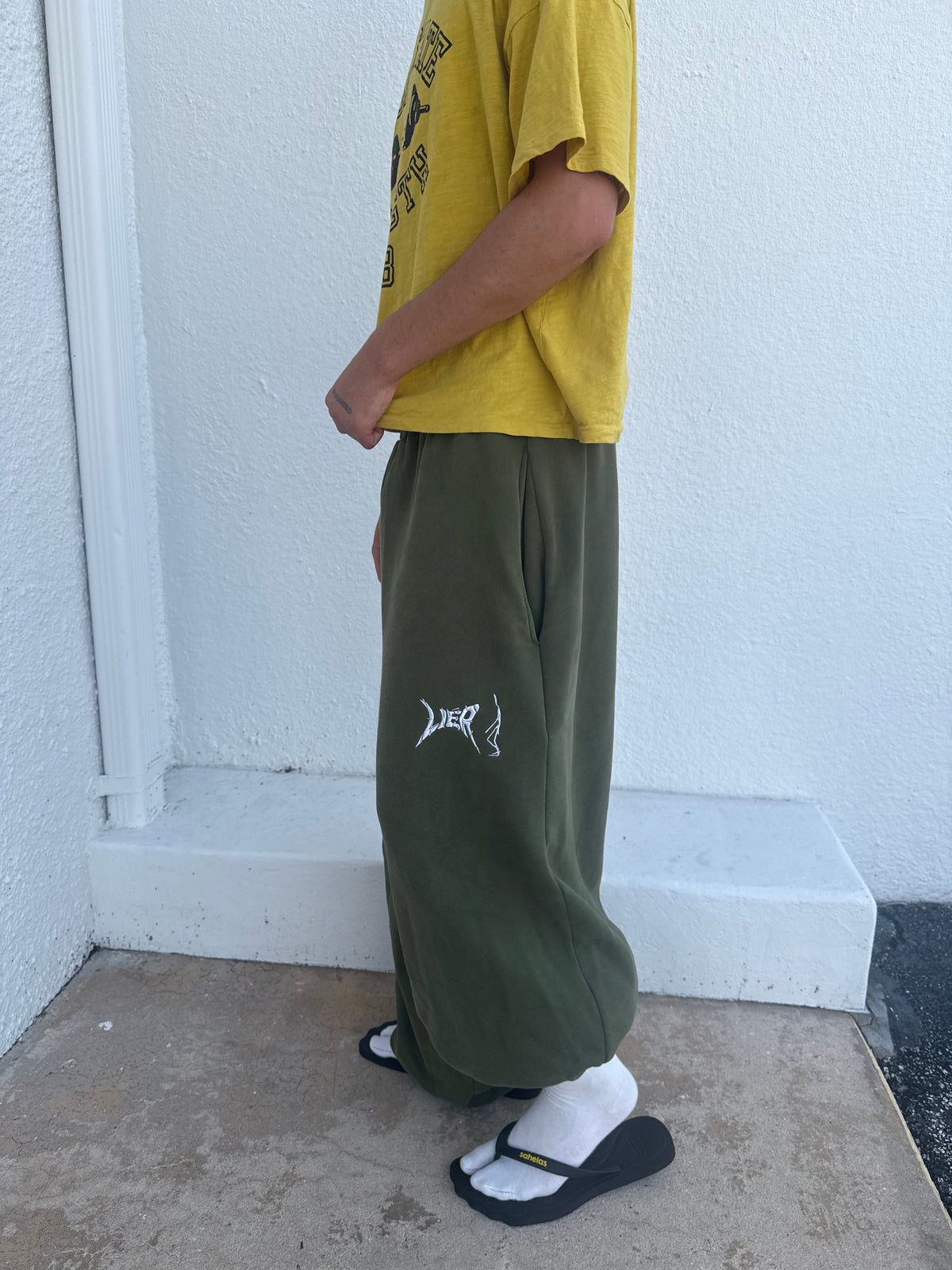 'PARADISE' BALLOON SWEATS
